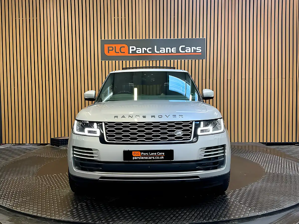 Used 2019 Land Rover Range Rover Autobiography Indus Silver - Interior and Exterior details 10