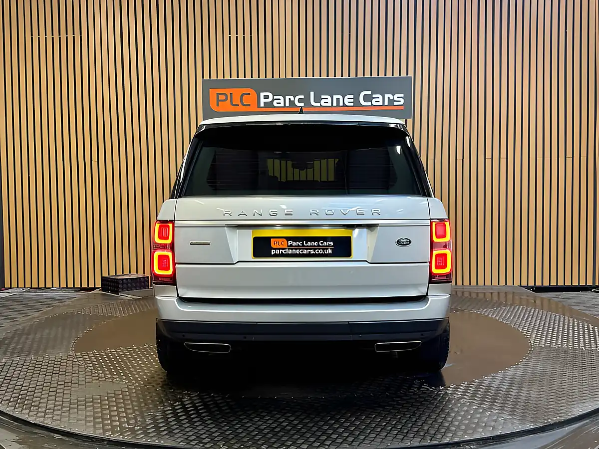 Used 2019 Land Rover Range Rover Autobiography Indus Silver - Interior and Exterior details 4