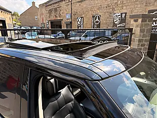 Used 2019 Land Rover Range Rover Autobiography Silicon Silver - Interior and Exterior details 12