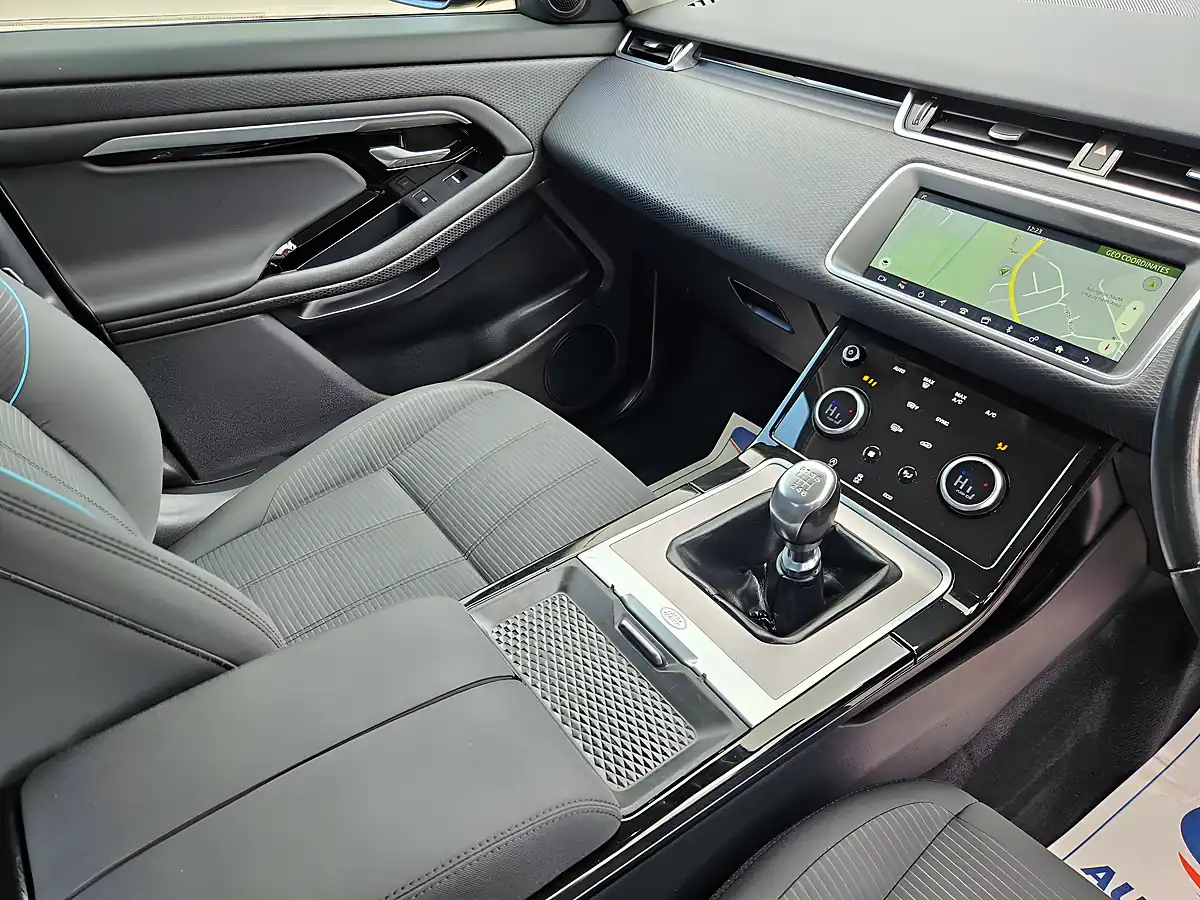 Used 2019 Land Rover Range Rover Evoque Black - Interior and Exterior details 10