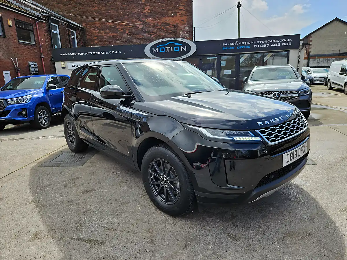 Used 2019 Land Rover Range Rover Evoque Black - Interior and Exterior details 3