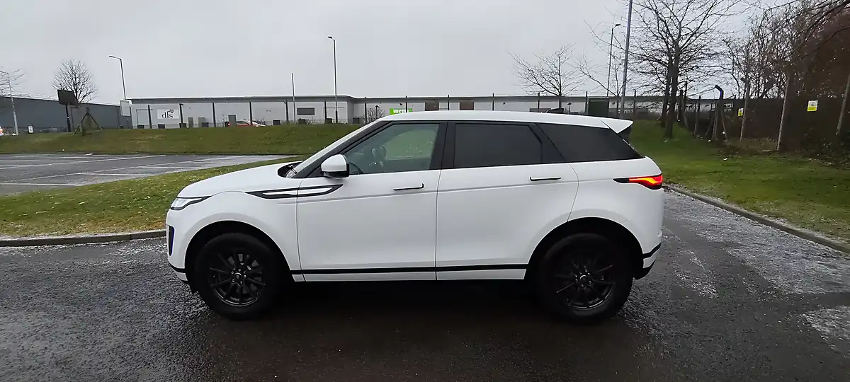 Used 2019 Land Rover Range Rover Evoque Executive White - Interior and Exterior details 14