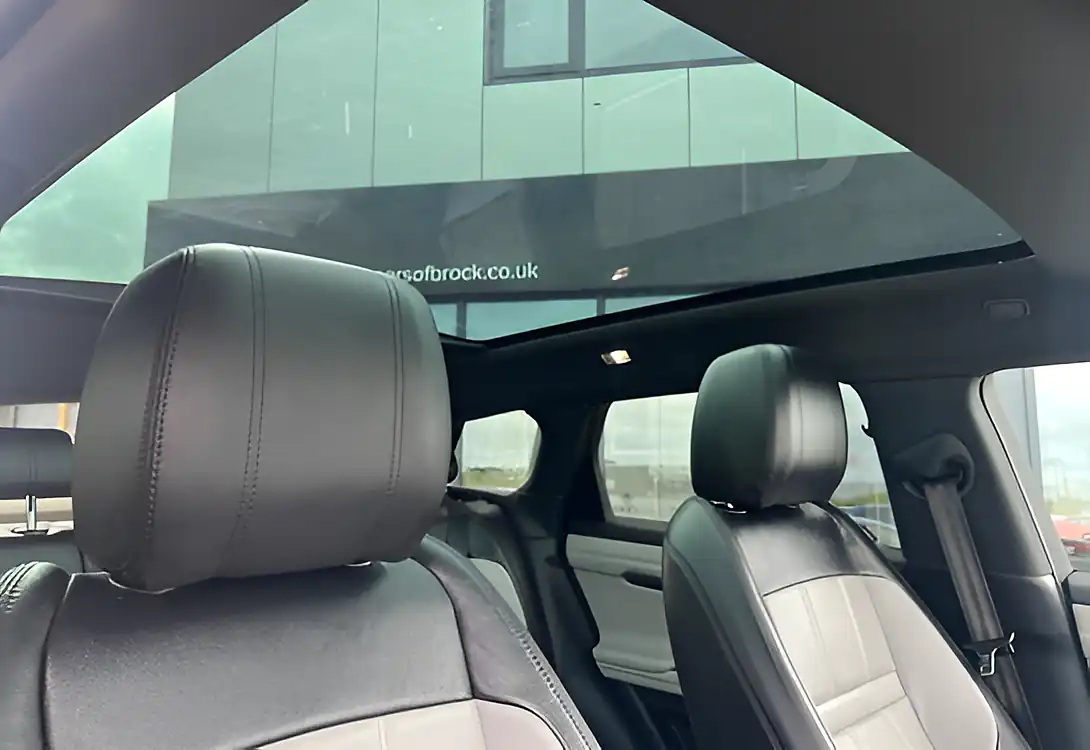 Used 2019 Land Rover Range Rover Evoque First Edition Seoul Pearl Silver - Interior and Exterior details 18