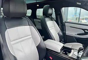 Used 2019 Land Rover Range Rover Evoque First Edition Seoul Pearl Silver - Interior and Exterior details 19