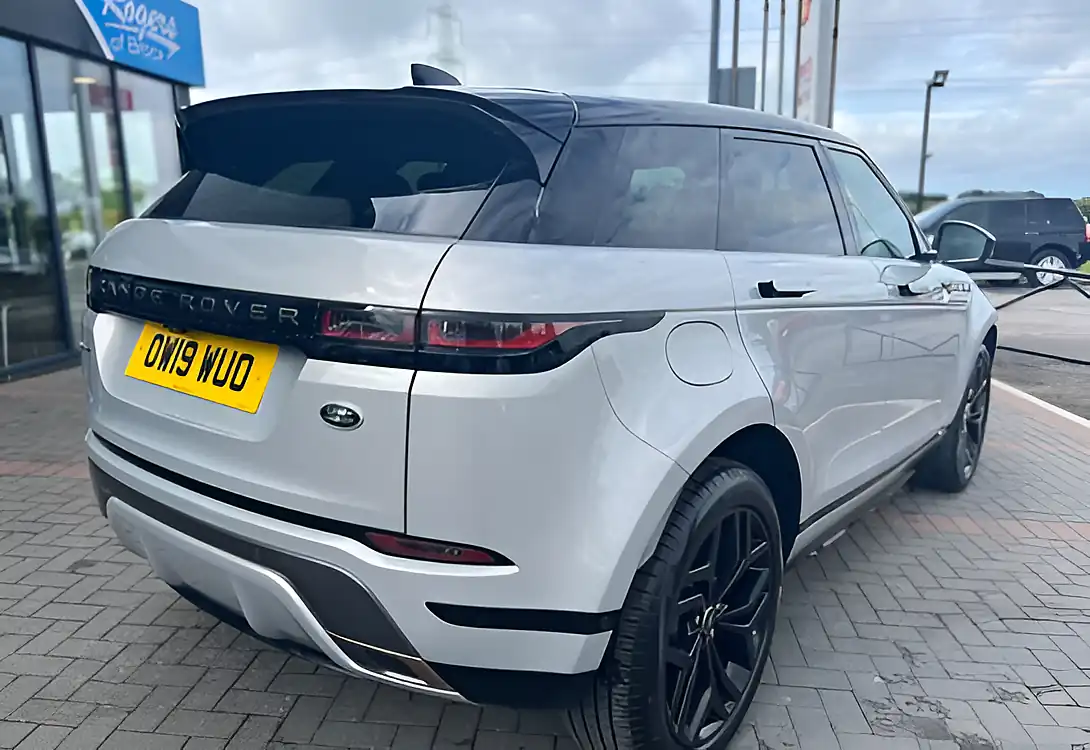 Used 2019 Land Rover Range Rover Evoque First Edition Seoul Pearl Silver - Interior and Exterior details 6