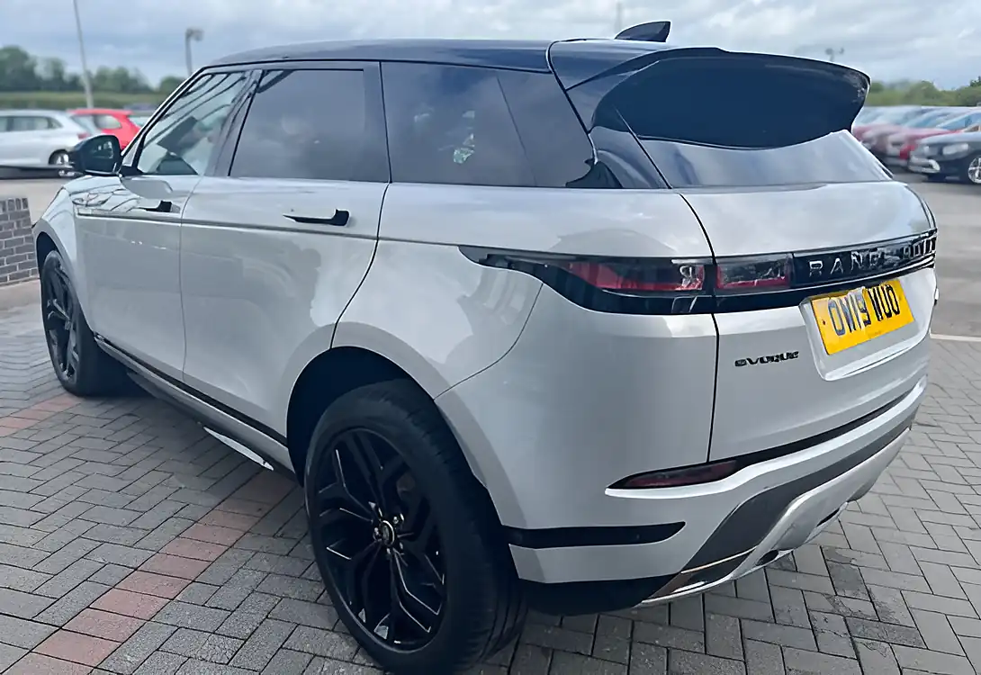 Used 2019 Land Rover Range Rover Evoque First Edition Seoul Pearl Silver - Interior and Exterior details 9
