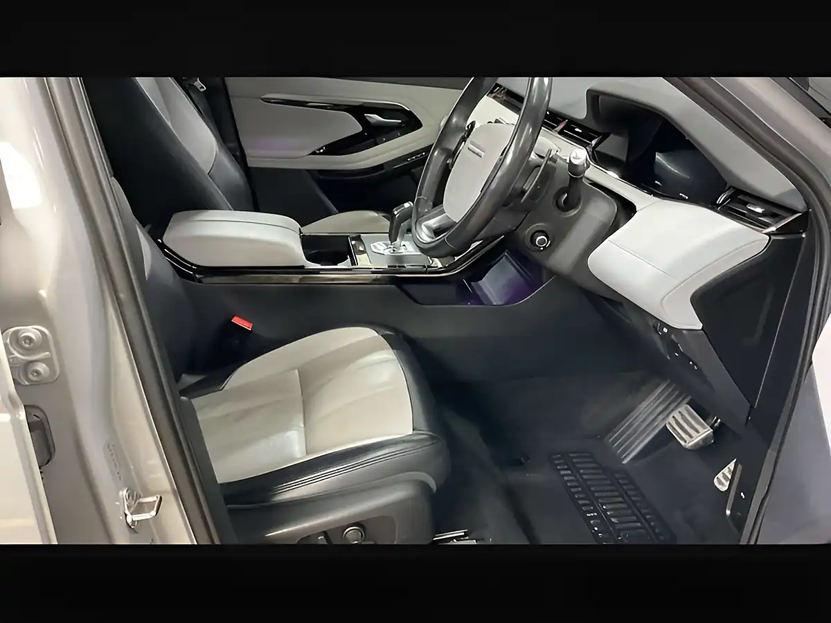 Used 2019 Land Rover Range Rover Evoque First Edition Seoul Pearl Silver - Interior and Exterior details 11