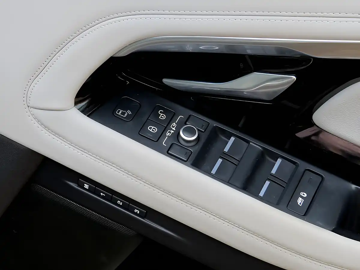 Used 2019 Land Rover Range Rover Evoque First Edition Silver - Interior and Exterior details 14