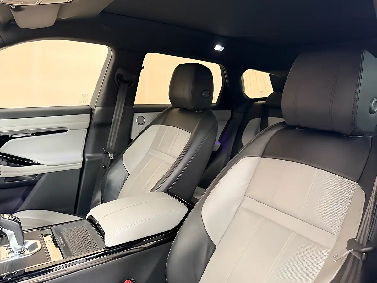 Used 2019 Land Rover Range Rover Evoque First Edition Silver - Interior and Exterior details 11