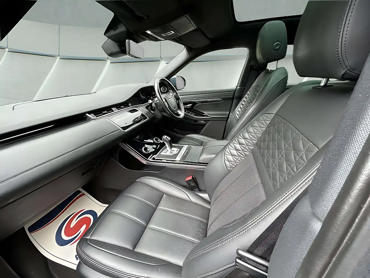 Used 2019 Land Rover Range Rover Evoque Hse Black - Interior and Exterior details 16