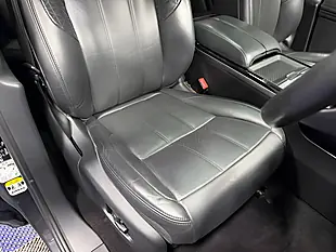 Used 2019 Land Rover Range Rover Evoque Hse Carpathian Grey - Interior and Exterior details 13