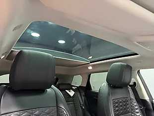 Used 2019 Land Rover Range Rover Evoque Hse Carpathian Grey - Interior and Exterior details 14