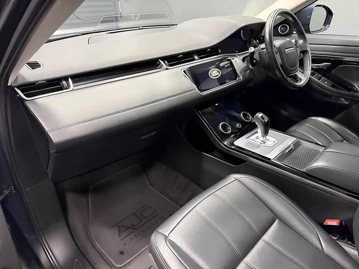 Used 2019 Land Rover Range Rover Evoque Hse Carpathian Grey - Interior and Exterior details 15
