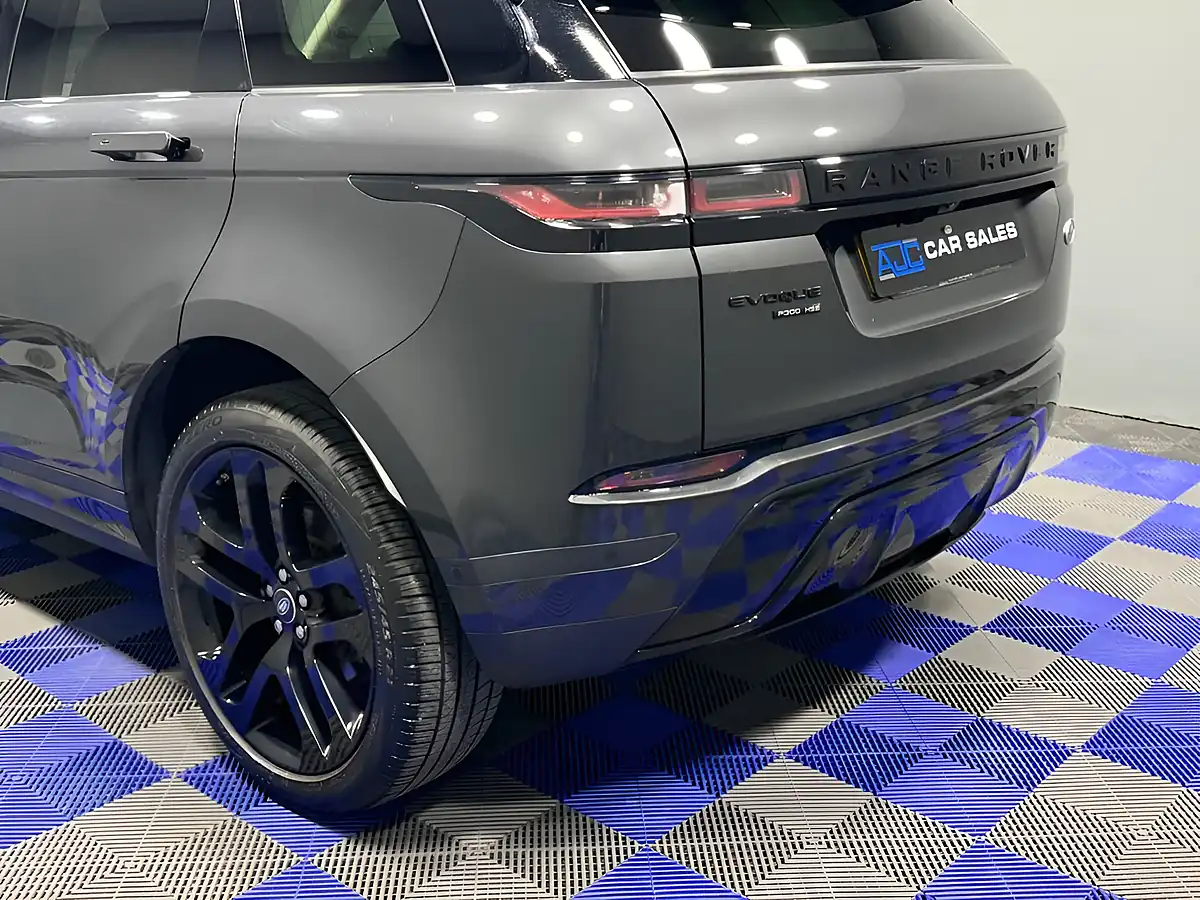 Used 2019 Land Rover Range Rover Evoque Hse Carpathian Grey - Interior and Exterior details 8