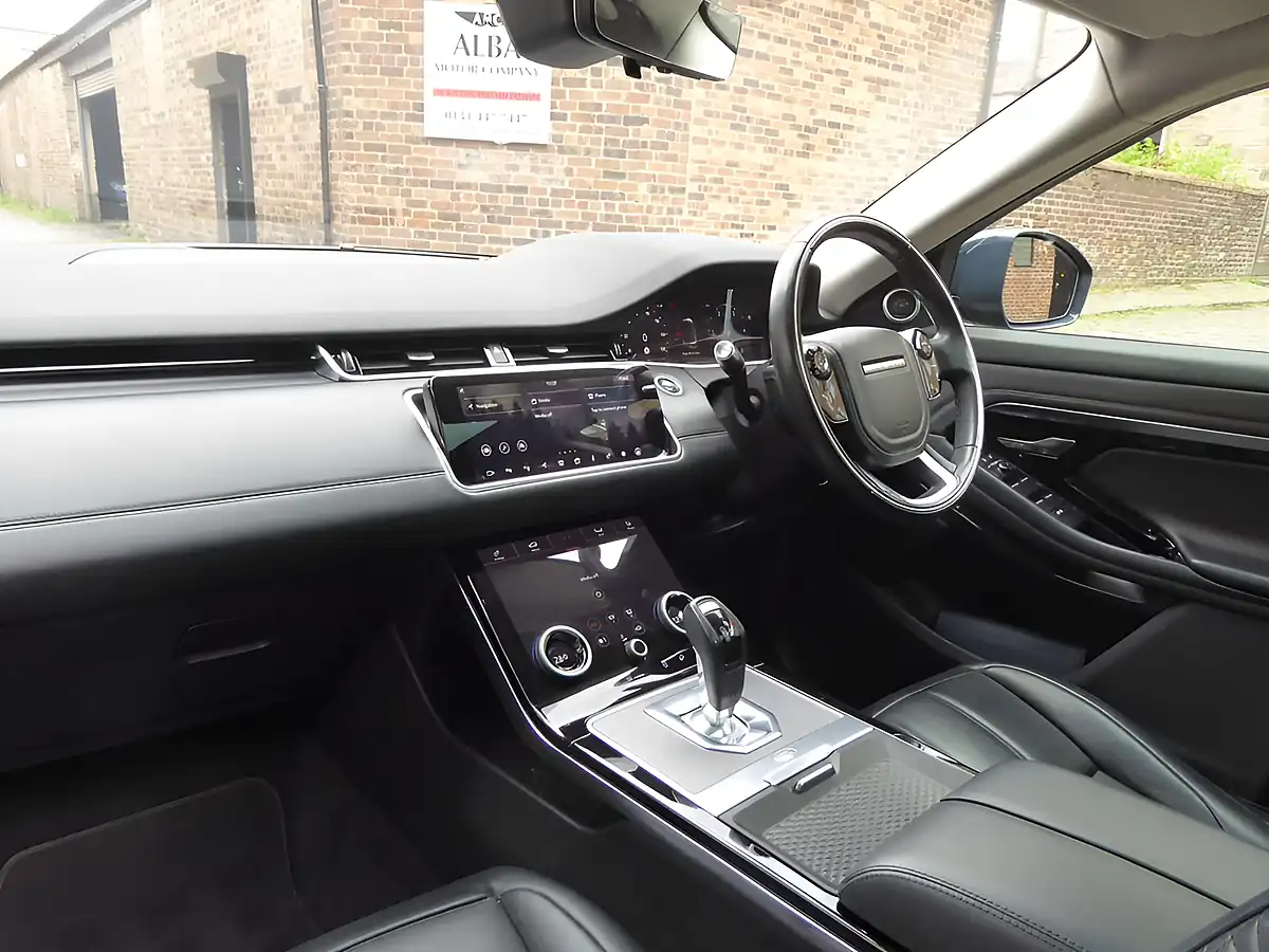 Used 2019 Land Rover Range Rover Evoque Hse Carpathian Grey - Interior and Exterior details 12