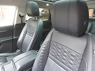 Used 2019 Land Rover Range Rover Evoque Hse Carpathian Grey - Interior and Exterior details 14
