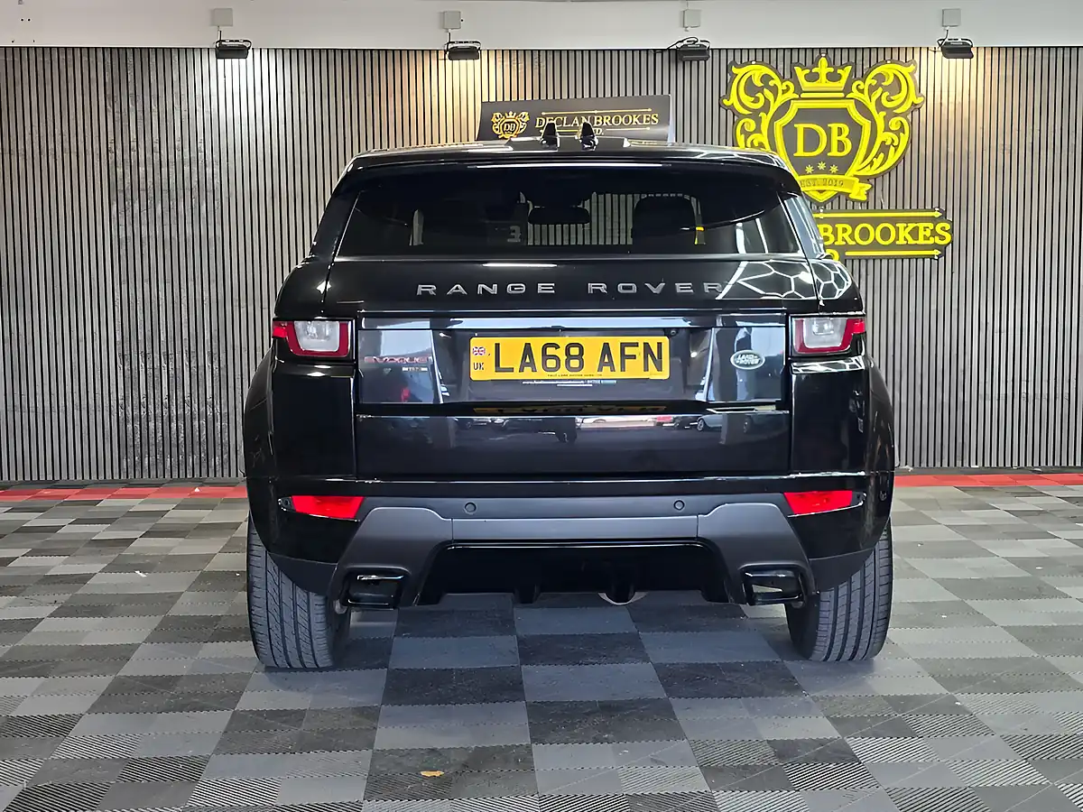 Used 2019 Land Rover Range Rover Evoque Hse Dynamic Black - Interior and Exterior details 7