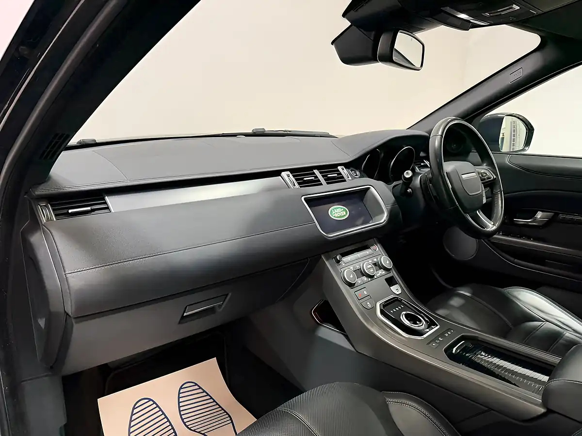 Used 2019 Land Rover Range Rover Evoque Hse Dynamic Carpathian Grey - Interior and Exterior details 15