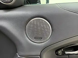 Used 2019 Land Rover Range Rover Evoque Hse Dynamic Carpathian Grey - Interior and Exterior details 17
