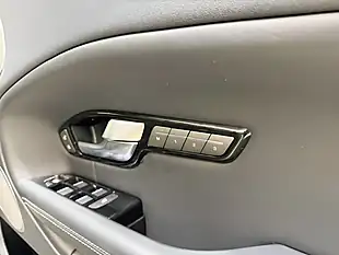 Used 2019 Land Rover Range Rover Evoque Hse Dynamic Carpathian Grey - Interior and Exterior details 18