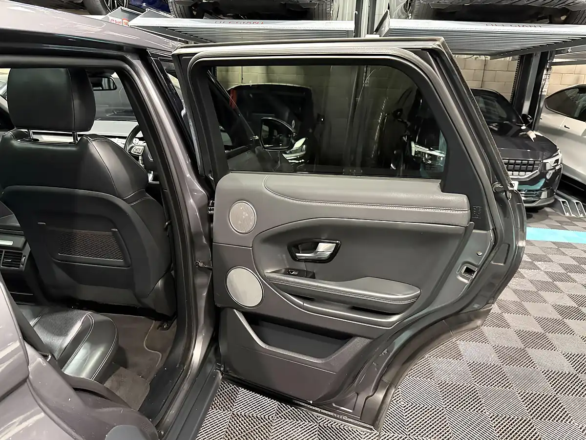 Used 2019 Land Rover Range Rover Evoque Hse Dynamic Grey - Interior and Exterior details 13