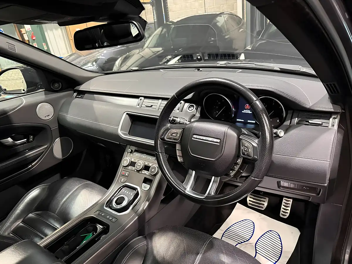 Used 2019 Land Rover Range Rover Evoque Hse Dynamic Grey - Interior and Exterior details 19