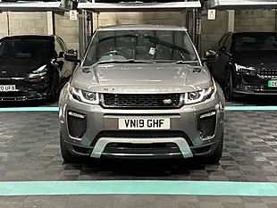 Used 2019 Land Rover Range Rover Evoque Hse Dynamic Grey - Interior and Exterior details 4