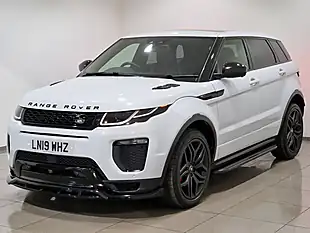 Used 2019 Land Rover Range Rover Evoque Hse Dynamic Pearlescent White - Interior and Exterior details 3