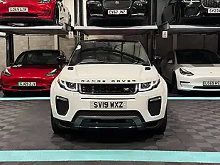 Used 2019 Land Rover Range Rover Evoque Hse Dynamic White - Interior and Exterior details 4
