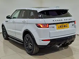 Used 2019 Land Rover Range Rover Evoque Hse Dynamic White - Interior and Exterior details 4