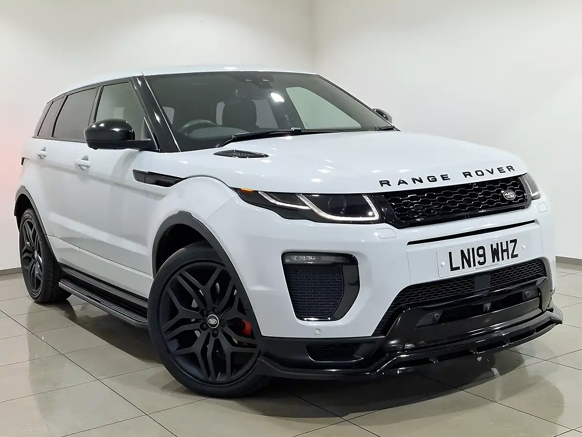 Used 2019 Land Rover Range Rover Evoque Hse Dynamic White - Interior and Exterior details 7