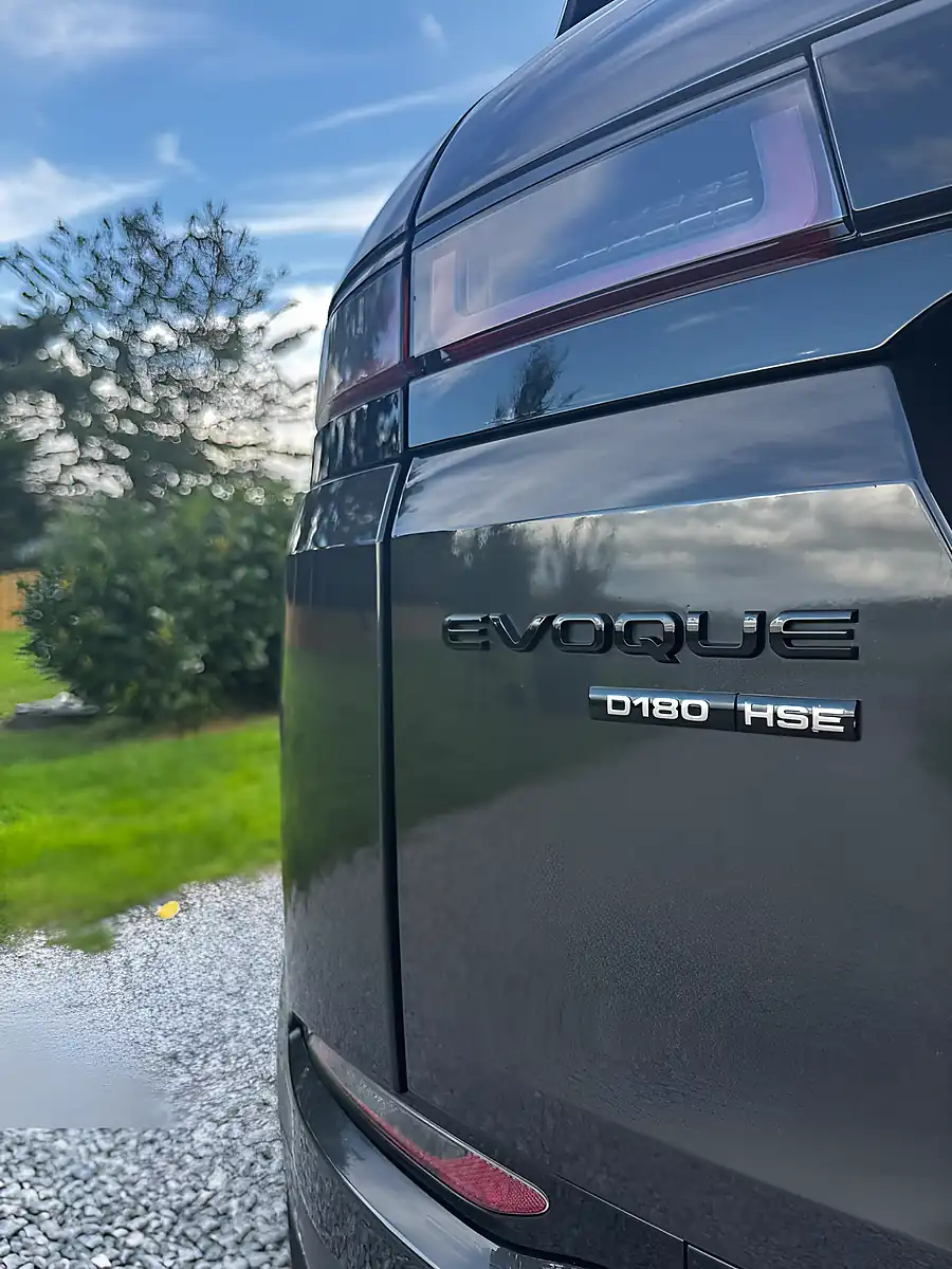 Used 2019 Land Rover Range Rover Evoque Hse Grey - Interior and Exterior details 12