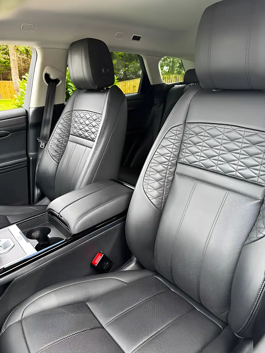Used 2019 Land Rover Range Rover Evoque Hse Grey - Interior and Exterior details 13