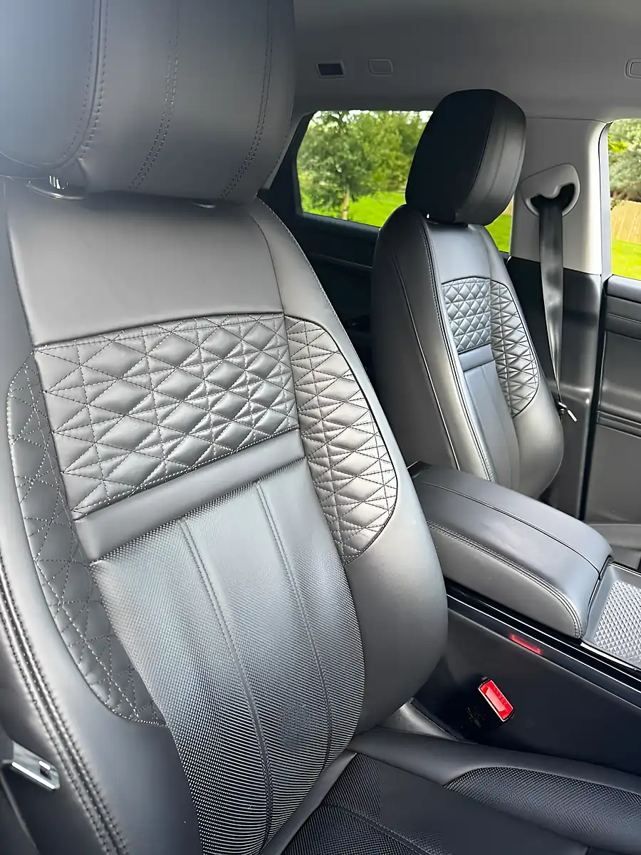Used 2019 Land Rover Range Rover Evoque Hse Grey - Interior and Exterior details 14