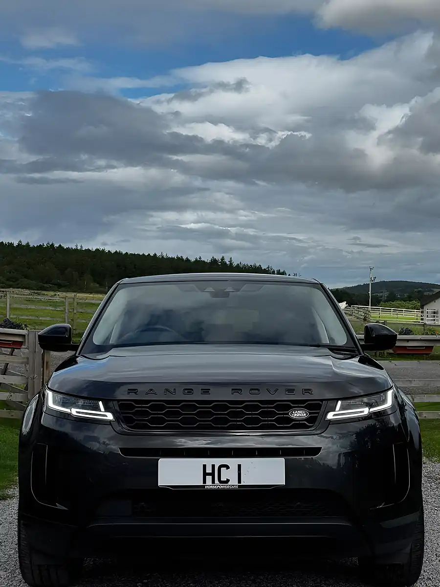 Used 2019 Land Rover Range Rover Evoque Hse Grey - Interior and Exterior details 4