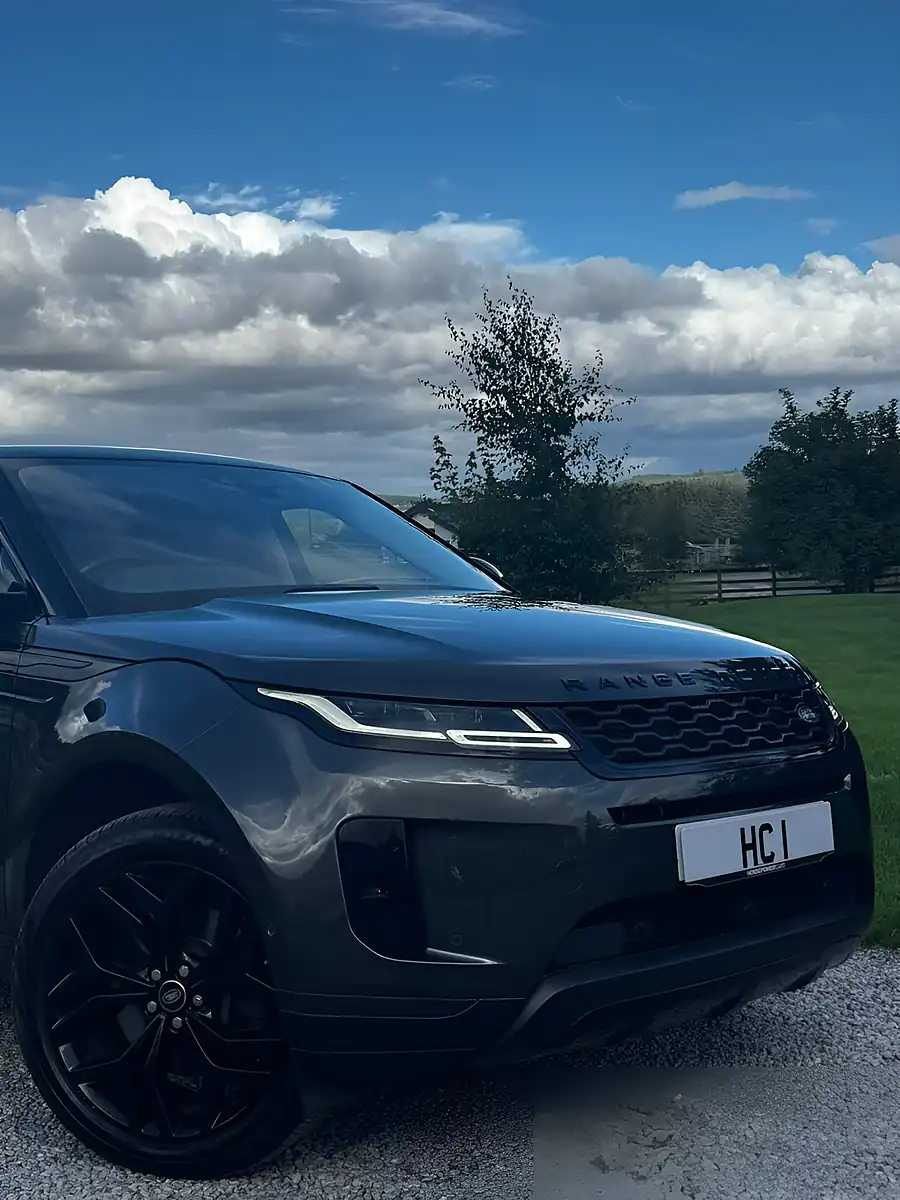 Used 2019 Land Rover Range Rover Evoque Hse Grey - Interior and Exterior details 8