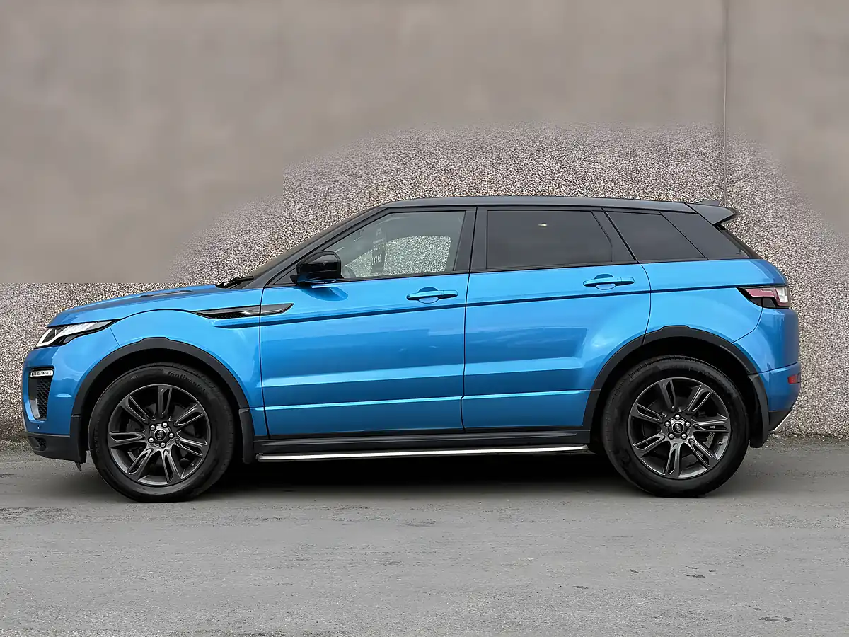 Used 2019 Land Rover Range Rover Evoque Landmark Blue - Interior and Exterior details 2