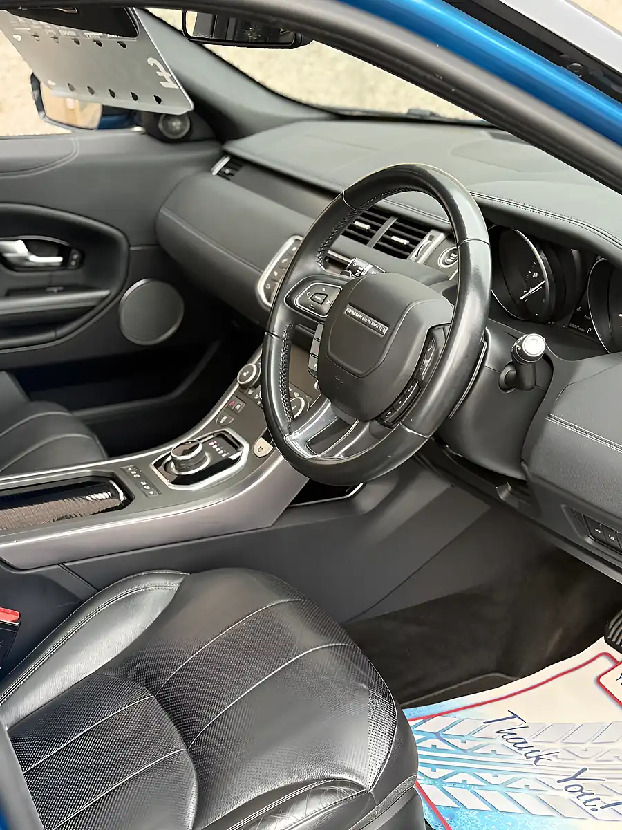 Used 2019 Land Rover Range Rover Evoque Landmark Blue - Interior and Exterior details 6