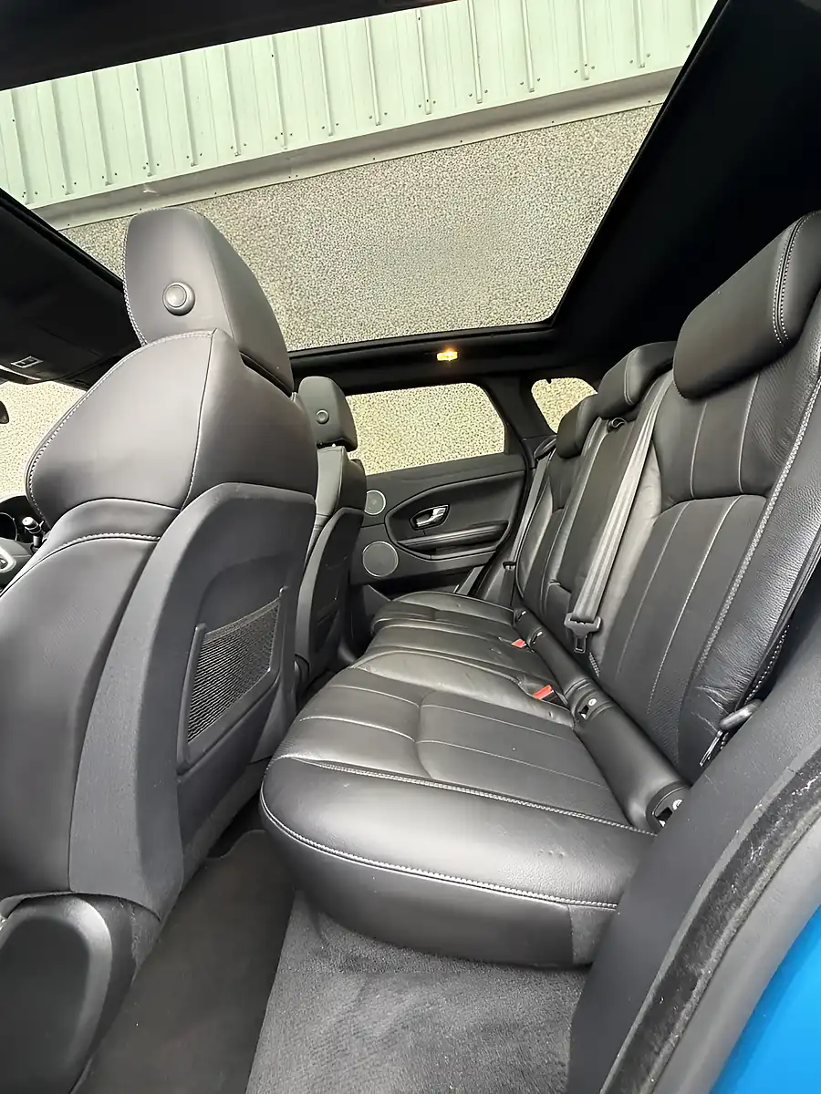 Used 2019 Land Rover Range Rover Evoque Landmark Blue - Interior and Exterior details 9