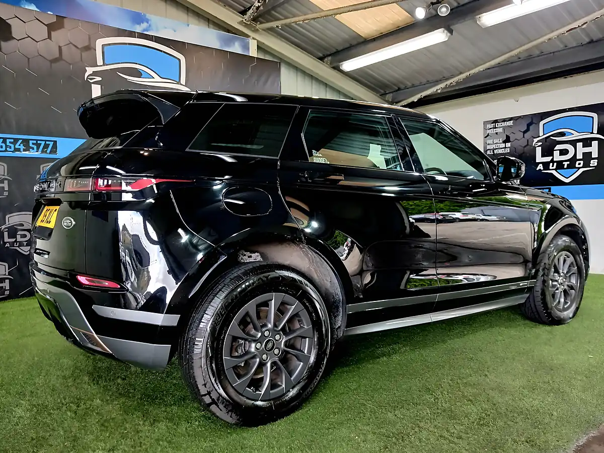 Used 2019 Land Rover Range Rover Evoque R-Dynamic Black - Interior and Exterior details 4