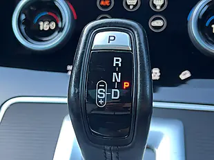 Used 2019 Land Rover Range Rover Evoque R-Dynamic Hse Black - Interior and Exterior details 19