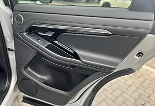 Used 2019 Land Rover Range Rover Evoque R-Dynamic Hse Seoul Pearl Silver - Interior and Exterior details 14