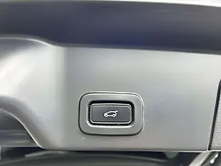Used 2019 Land Rover Range Rover Evoque R-Dynamic Hse Silver - Interior and Exterior details 18
