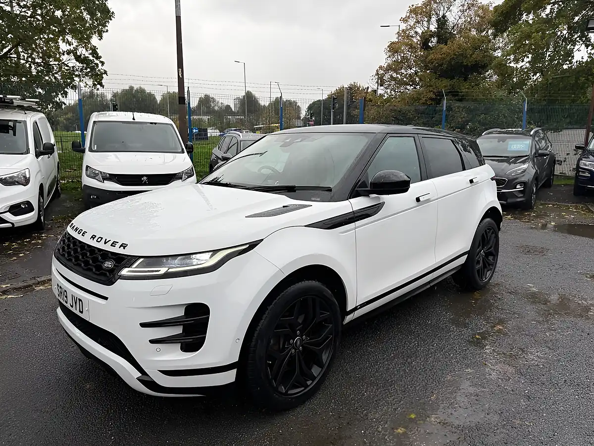 Used 2019 Land Rover Range Rover Evoque R-Dynamic Hse White - Interior and Exterior details 7
