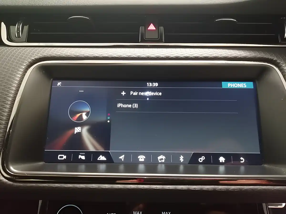 Used 2019 Land Rover Range Rover Evoque R-Dynamic S Black - Interior and Exterior details 17