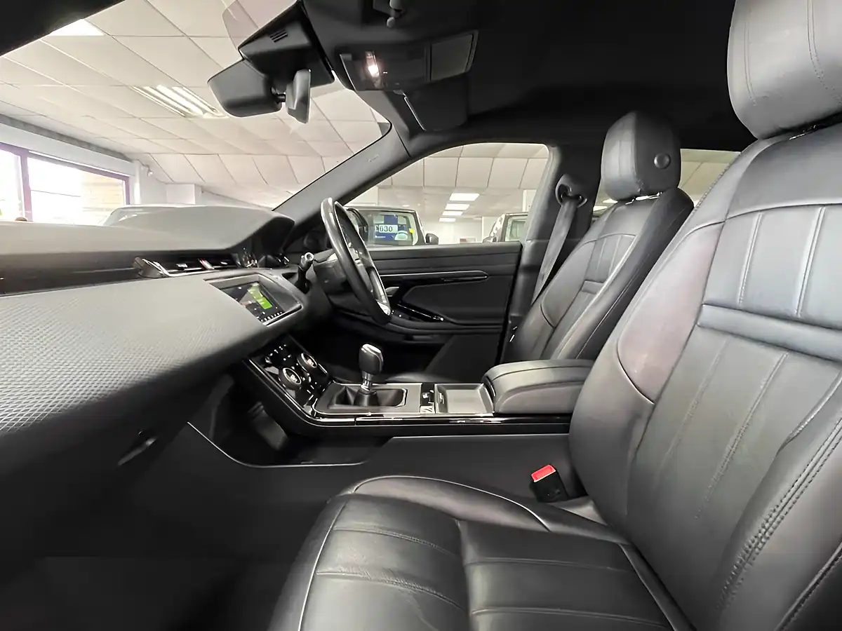 Used 2019 Land Rover Range Rover Evoque R-Dynamic S Black - Interior and Exterior details 15