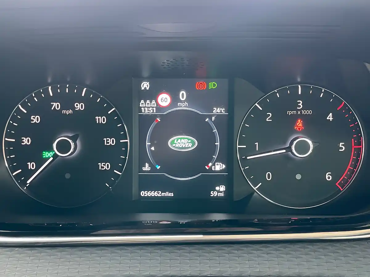 Used 2019 Land Rover Range Rover Evoque R-Dynamic S Black - Interior and Exterior details 17