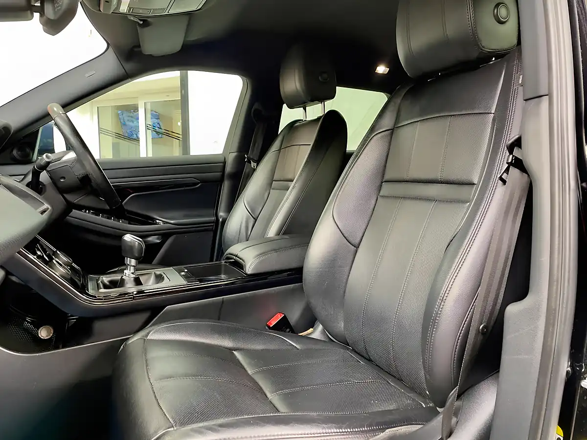 Used 2019 Land Rover Range Rover Evoque R-Dynamic S Black - Interior and Exterior details 16