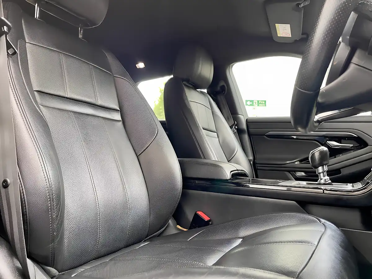 Used 2019 Land Rover Range Rover Evoque R-Dynamic S Black - Interior and Exterior details 7