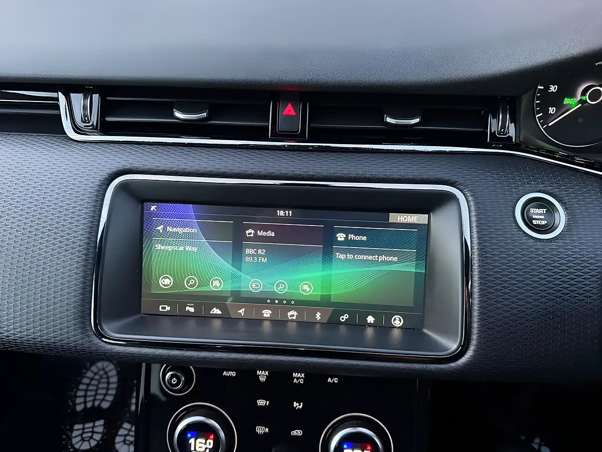 Used 2019 Land Rover Range Rover Evoque R-Dynamic S Black - Interior and Exterior details 17